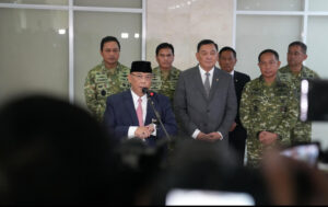 Ketua Komisi I DPR RI Utut Adianto. Komisi I DPR melakukan rapat tertutup bersama Menteri Pertahanan Sjafrie Sjamsoeddin dan Panglima TNI di Senayan. Foto : Kemhan.go.id