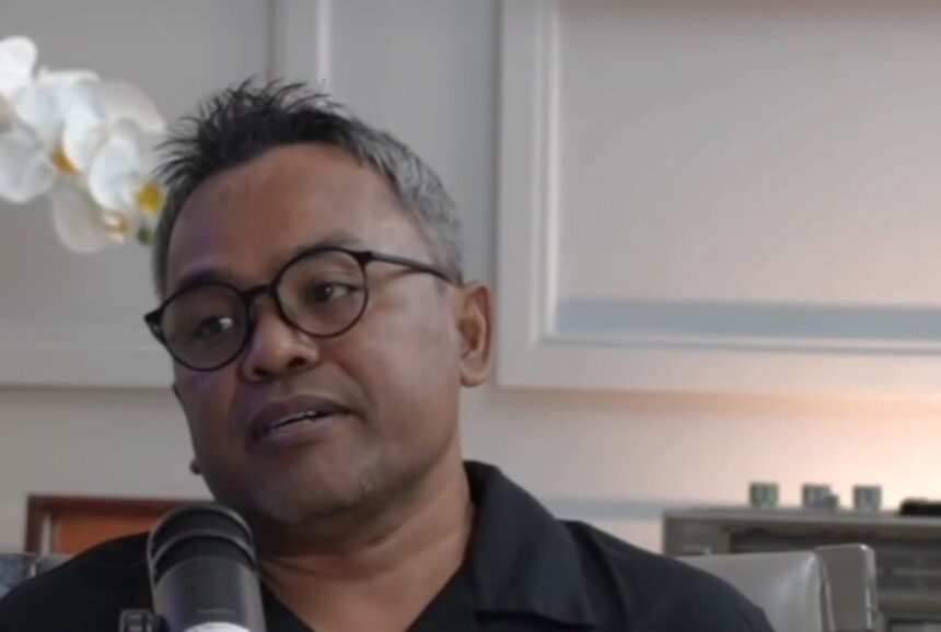 TEROR: Aktivis pro demokrasi Islah Bahrawi yang dapat teror di rumahnya.(Sumber: instagram islah_bahrawi)