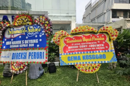 Karangan bunga hiasi kantor BGN usai pergantian pimpinan (Sumber: Sindonews)